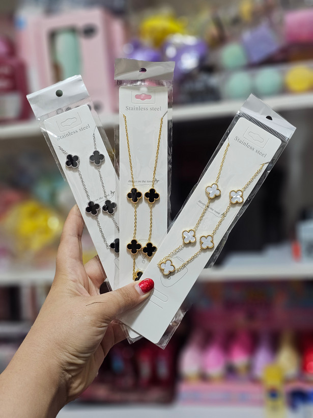 گردنبند ونکلیف🎀