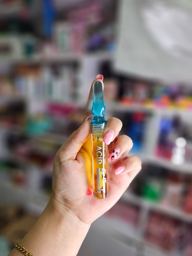 حجم دهنده لب آمپولی کیس بیوتی kiss beauty