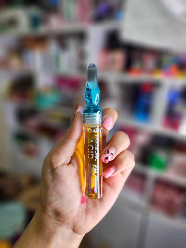 حجم دهنده لب آمپولی کیس بیوتی kiss beauty
